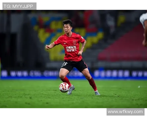 严鼎皓在比赛中补射成功助力辽宁铁人逆转胜利展现出色表现