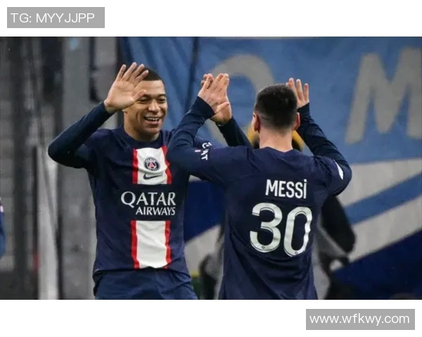 巴黎圣日耳曼逆转取胜,梅西神奇破门助球队登顶积分榜 巴黎圣日耳曼逆转取胜,梅西神奇破门助球队登顶积分榜