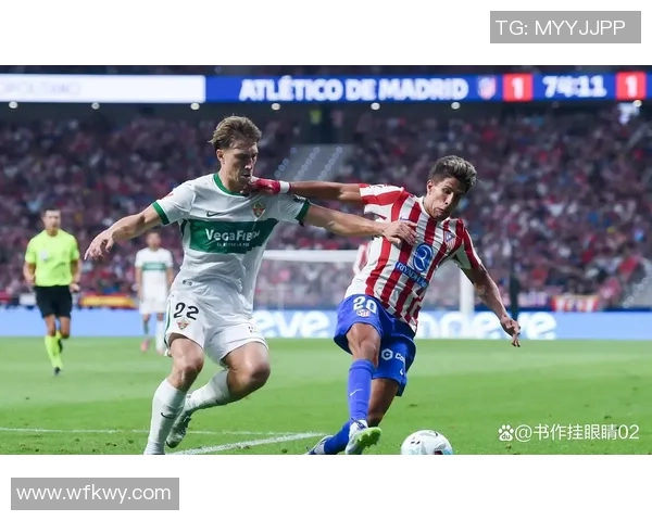 塞维利亚中场因伤休战3周,球队战术重新调整备战下一轮比赛 塞维利亚中场因伤休战3周,球队战术重新调整备战下一轮比赛